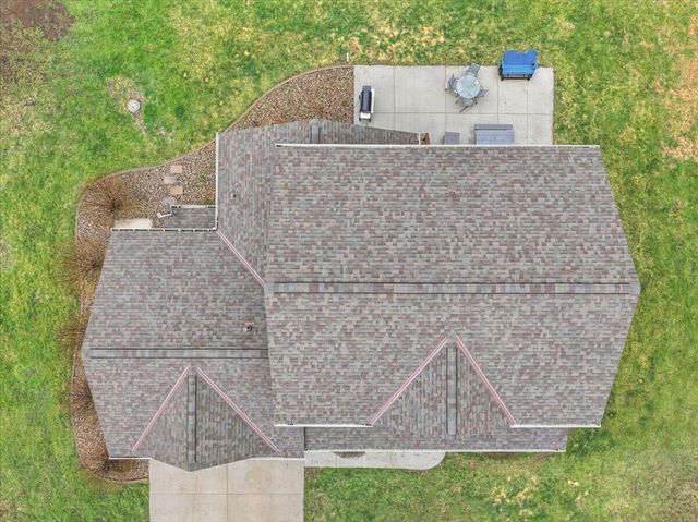 22326 HARBOR Lane, Council Bluffs, IA 51503