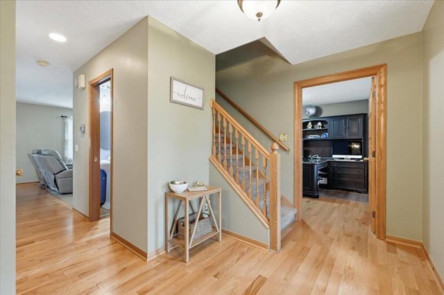 22326 HARBOR Lane, Council Bluffs, IA 51503