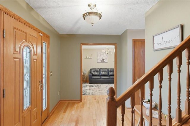 22326 HARBOR Lane, Council Bluffs, IA 51503