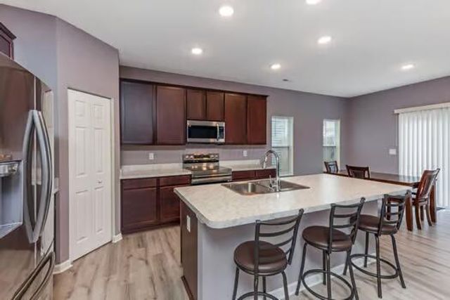 1594 Lewes Castle Drive, Grove City, OH 43123