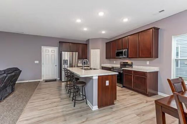 1594 Lewes Castle Drive, Grove City, OH 43123