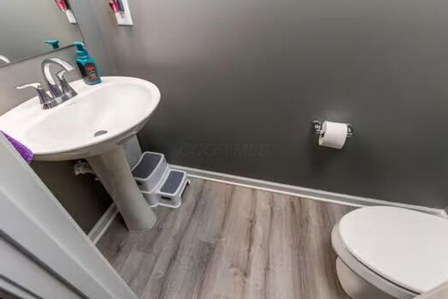 1594 Lewes Castle Drive, Grove City, OH 43123