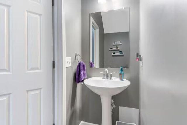 1594 Lewes Castle Drive, Grove City, OH 43123