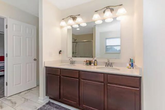 1594 Lewes Castle Drive, Grove City, OH 43123