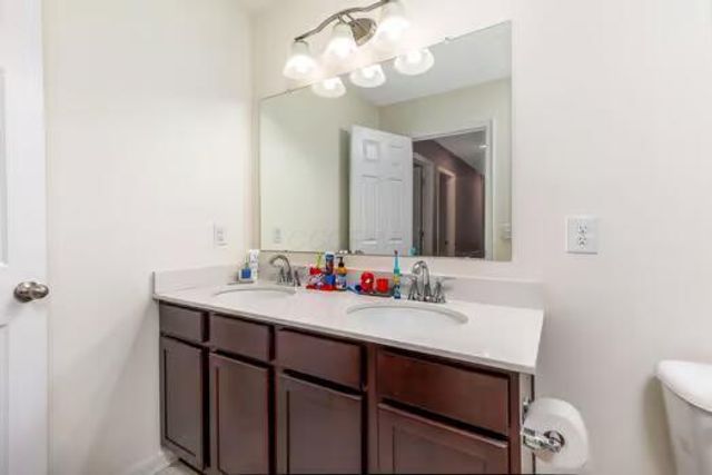 1594 Lewes Castle Drive, Grove City, OH 43123