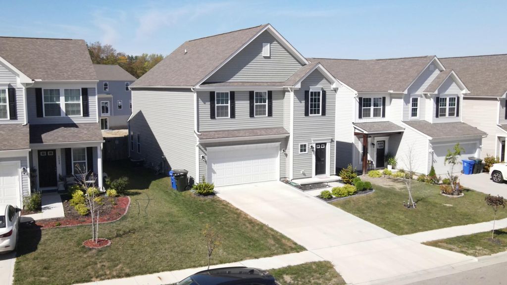 1594 Lewes Castle Drive, Grove City, OH 43123