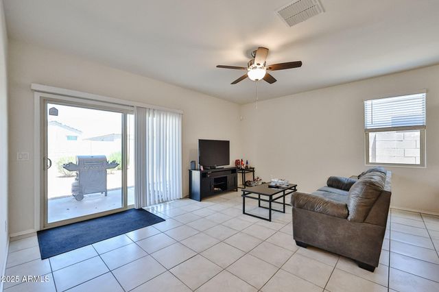 30960 W INDIANOLA Avenue, Buckeye, AZ 85396