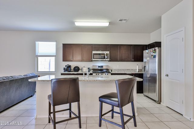 30960 W INDIANOLA Avenue, Buckeye, AZ 85396