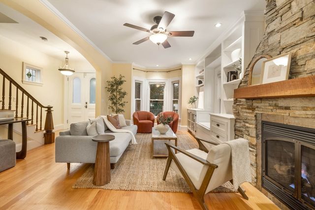 52 Cedar 1, Somerville, MA 02143