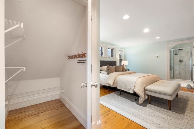 52 Cedar 1, Somerville, MA 02143