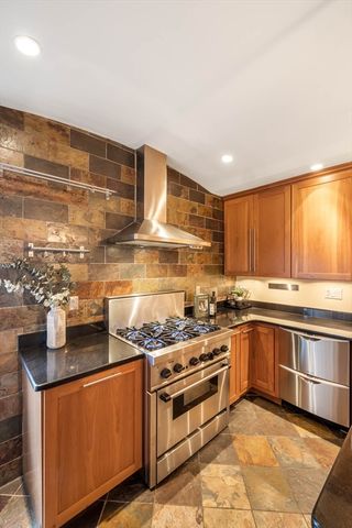 52 Cedar 1, Somerville, MA 02143