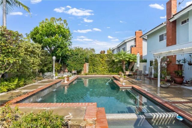 10461 El Dorado, Los Alamitos, CA 90720