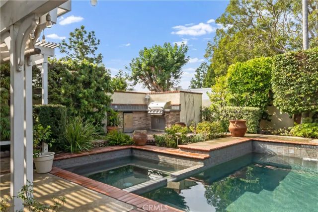 10461 El Dorado, Los Alamitos, CA 90720