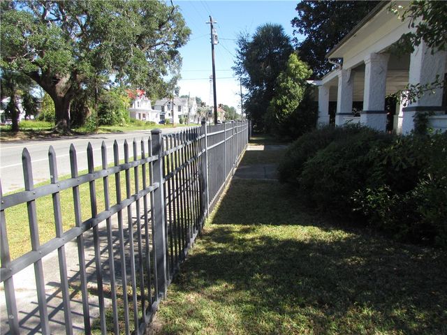 1003 Carswell Ave, Waycross, GA 31501