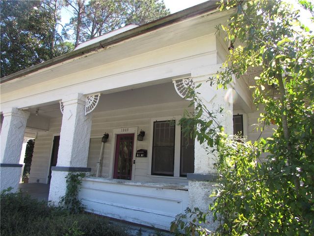 1003 Carswell Ave, Waycross, GA 31501