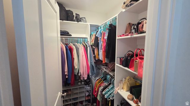 3534 N FINCH LN, Eagle Mountain, UT 84005