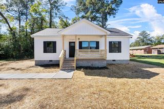 429 Saddletrail dr, Columbia, SC 29203