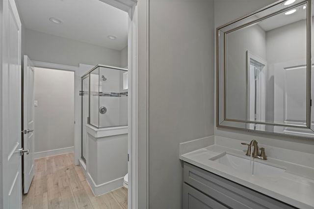 6533 Castlebay Drive, Houston, TX 77092