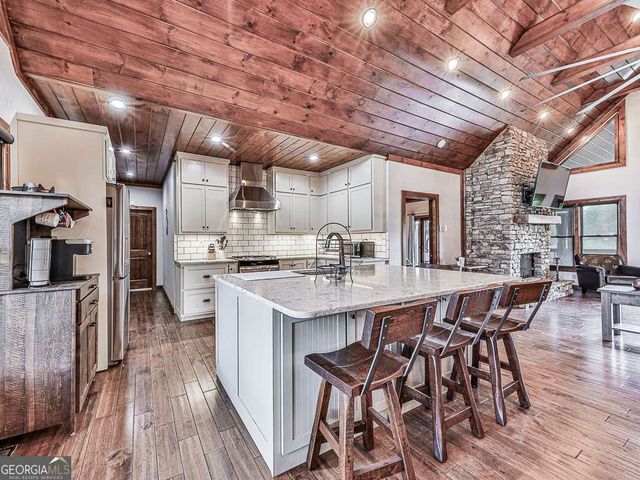 42 Lone Pine Drive, Morganton, GA 30560