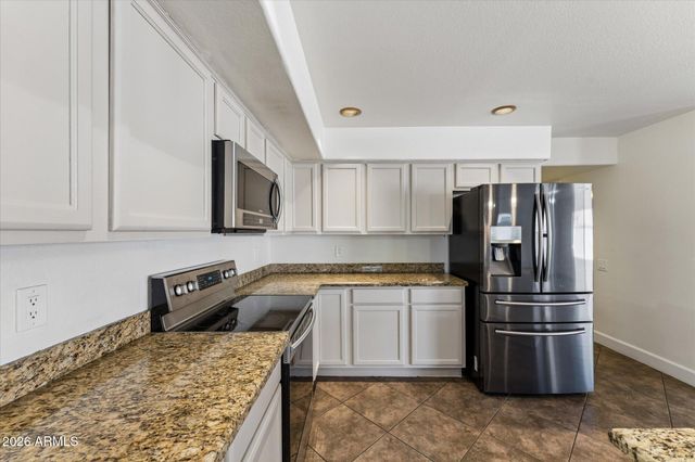 1432 W PARK Avenue, Chandler, AZ 85224