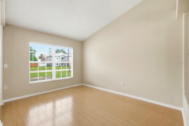 33 BROWNSTONE LANE, Palm Coast, FL 32137