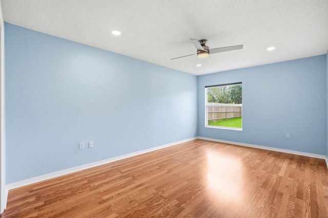 33 BROWNSTONE LANE, Palm Coast, FL 32137