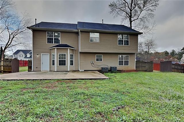 104 Silvergrass Drive, Dallas, GA 30157