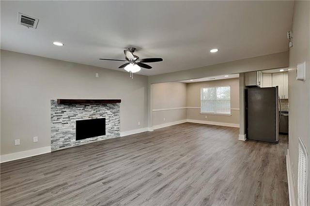 104 Silvergrass Drive, Dallas, GA 30157