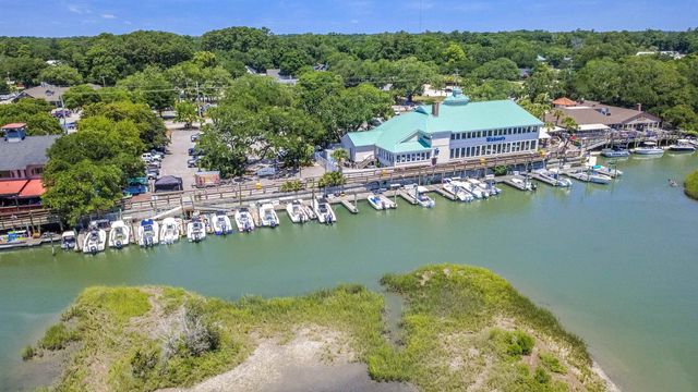 454 Willcox Ave., Murrells Inlet, SC 29576