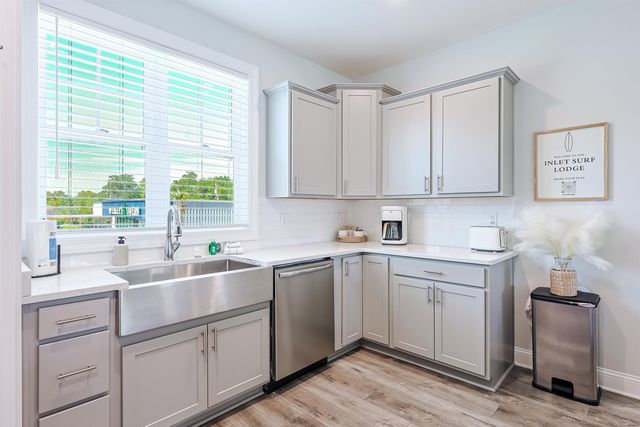 454 Willcox Ave., Murrells Inlet, SC 29576