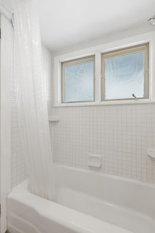 2005 19th Avenue NE, Minneapolis, MN 55418