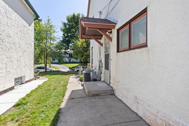 2005 19th Avenue NE, Minneapolis, MN 55418