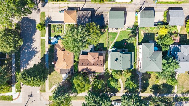 2005 19th Avenue NE, Minneapolis, MN 55418