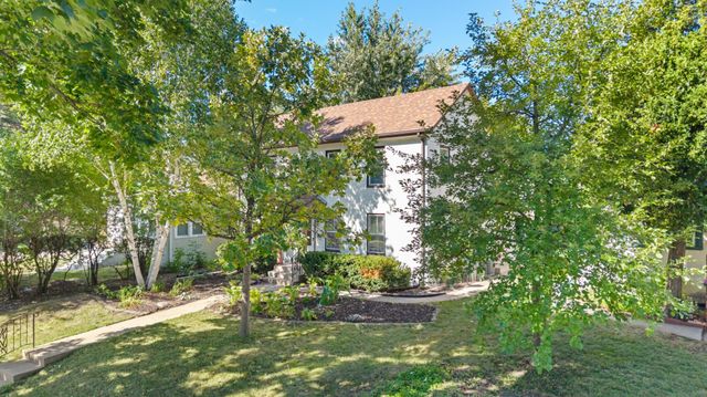 2005 19th Avenue NE, Minneapolis, MN 55418