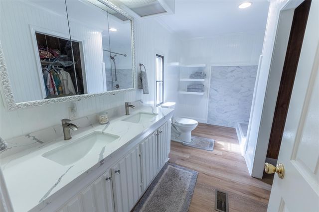 7824 Pr 1190, Leona, TX 75850