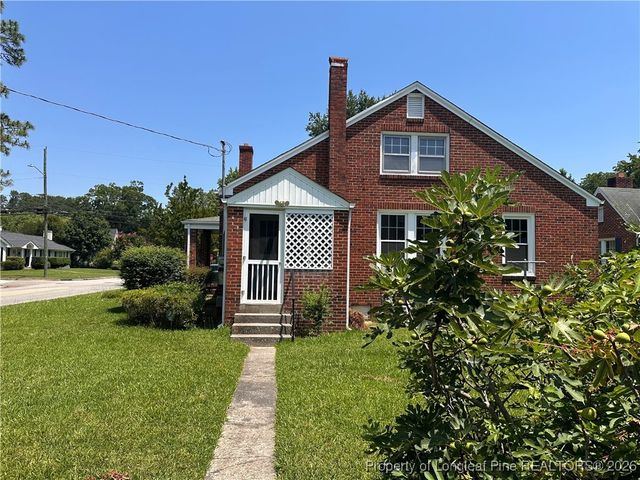 202 E 17th Street, Lumberton, NC 28358