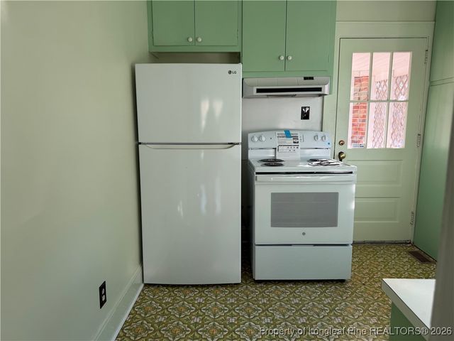 202 E 17th Street, Lumberton, NC 28358