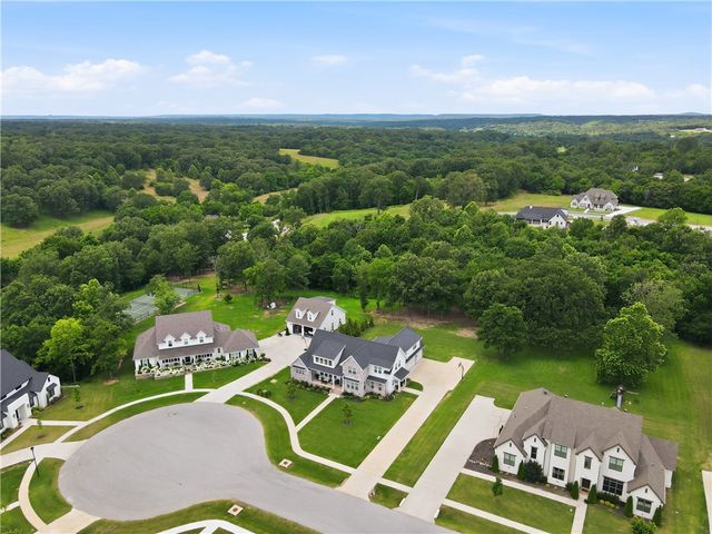 3385 Sweet Osage Lane, Fayetteville, AR 72704