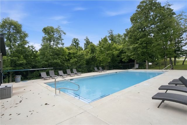 3385 Sweet Osage Lane, Fayetteville, AR 72704