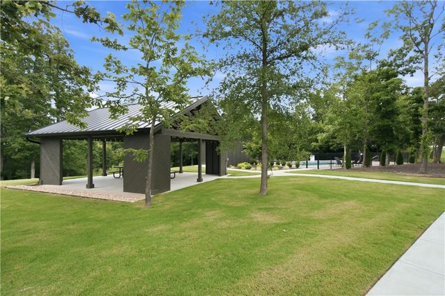 3385 Sweet Osage Lane, Fayetteville, AR 72704