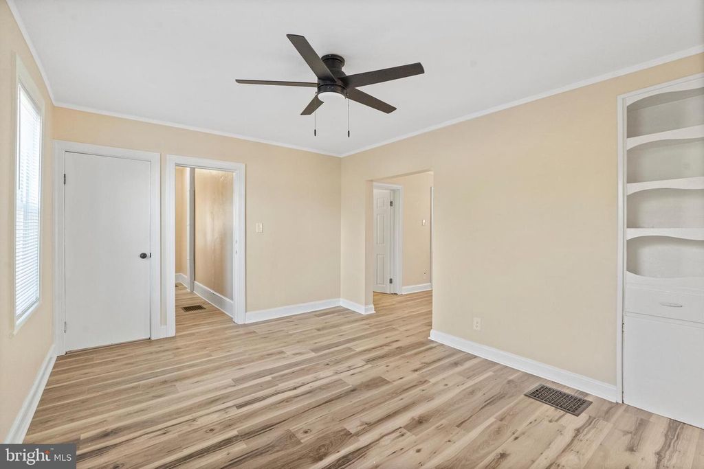 109 POPLAR ST, Williamstown, NJ 08094