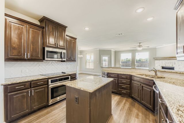 124 Independence Drive, Joshua, TX 76058