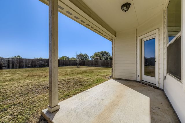124 Independence Drive, Joshua, TX 76058