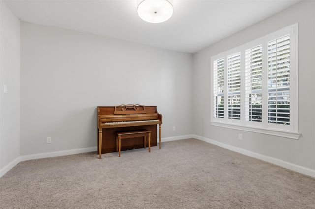 2207 Silver Canyon Lane, Richmond, TX 77469