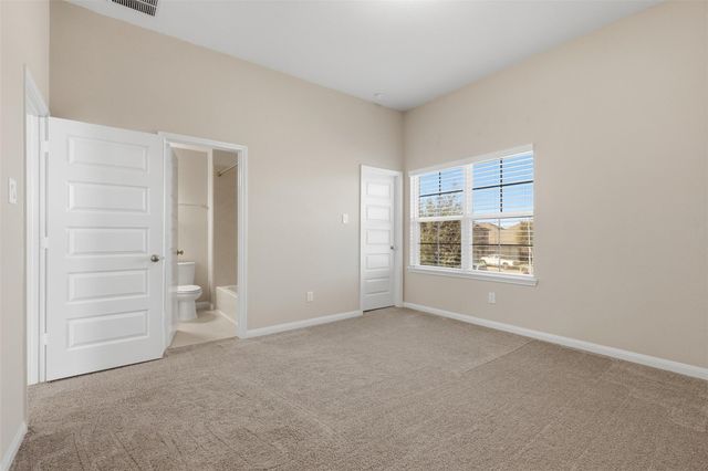 2207 Silver Canyon Lane, Richmond, TX 77469