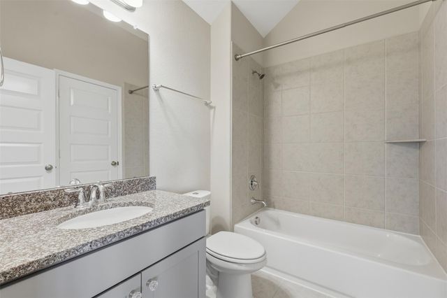 2207 Silver Canyon Lane, Richmond, TX 77469