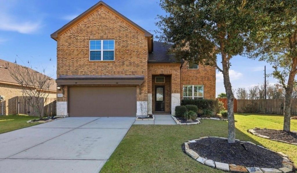 2207 Silver Canyon Lane, Richmond, TX 77469