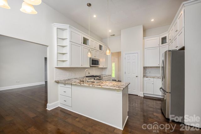 7867 Golf Course Drive N, Denver, NC 28037