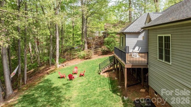 7867 Golf Course Drive N, Denver, NC 28037