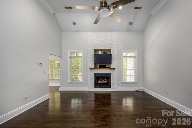 7867 Golf Course Drive N, Denver, NC 28037